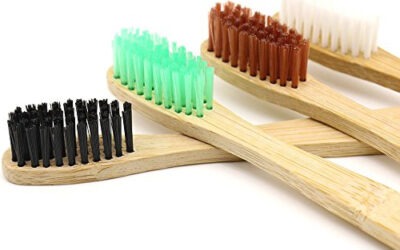 HOW DO I KEEP MOLD FROM GROWING ON MY TOOTHBRUSH?