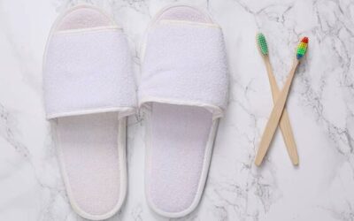 How to clean shoes with a toothbrush